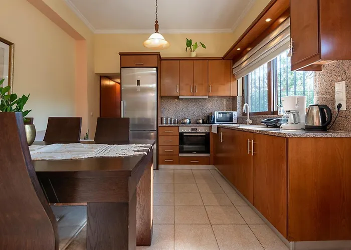 Maria's With Terrace, Close To The * Città di Kos