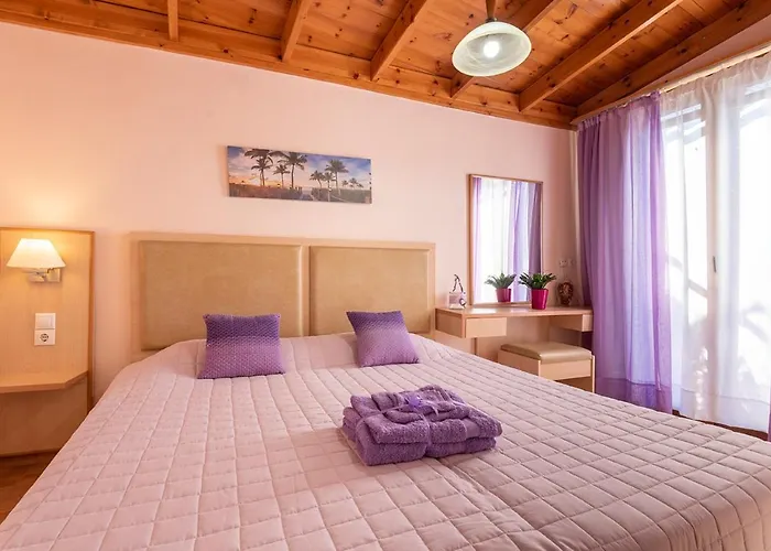 Maria's With Terrace, Close To The * Cos